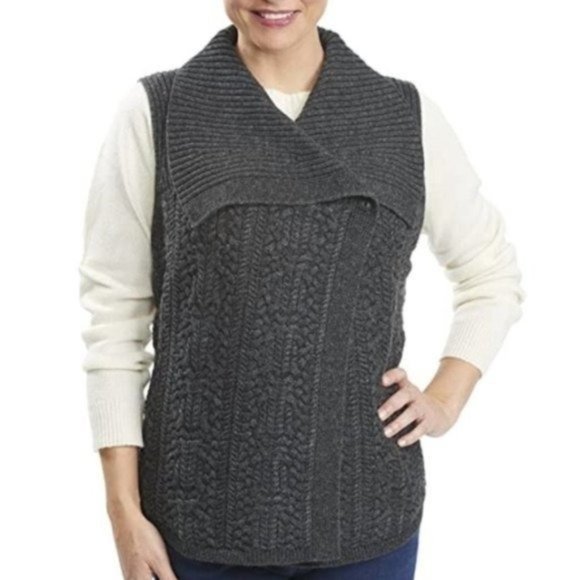 Woolrich Women's Hanna Cable Knit Wool Sweater Vest NWT Women's Large - Picture 1 of 13